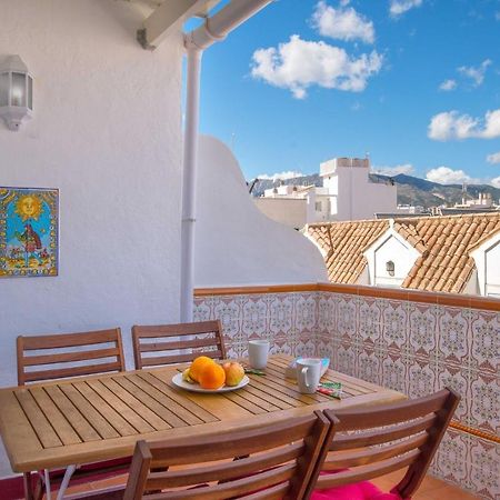 Penthouse In Old Town, 100M From The Beach 푸엔히롤라 외부 사진