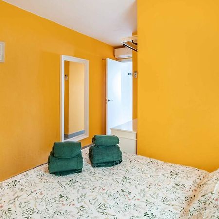 Penthouse In Old Town, 100M From The Beach 푸엔히롤라 외부 사진