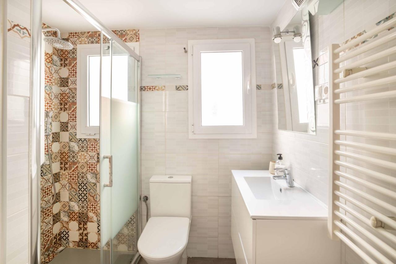 Penthouse In Old Town, 100M From The Beach 푸엔히롤라 외부 사진