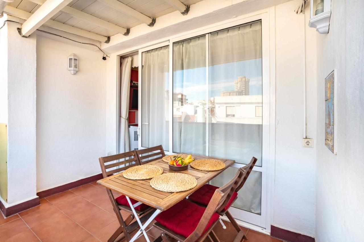 Penthouse In Old Town, 100M From The Beach 푸엔히롤라 외부 사진