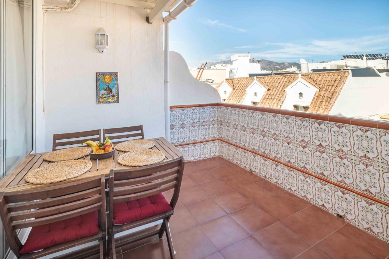 Penthouse In Old Town, 100M From The Beach 푸엔히롤라 외부 사진